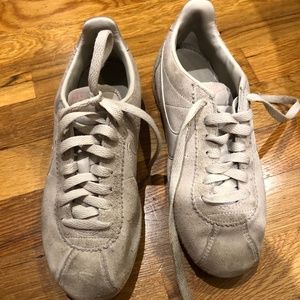 Nike Cortez size 7